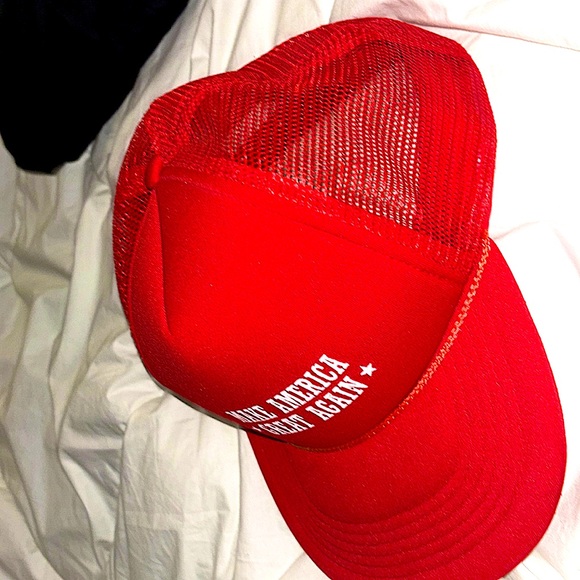 Rare  Authentic Donald Trump make America great again trucker hat - Picture 7 of 9